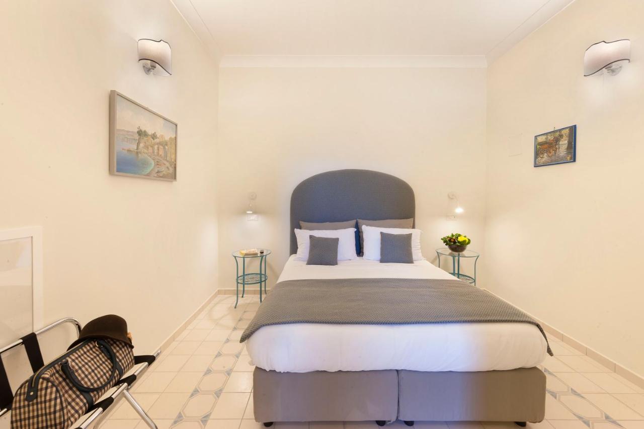 Rosa Magra Guest House Sorrento Esterno foto
